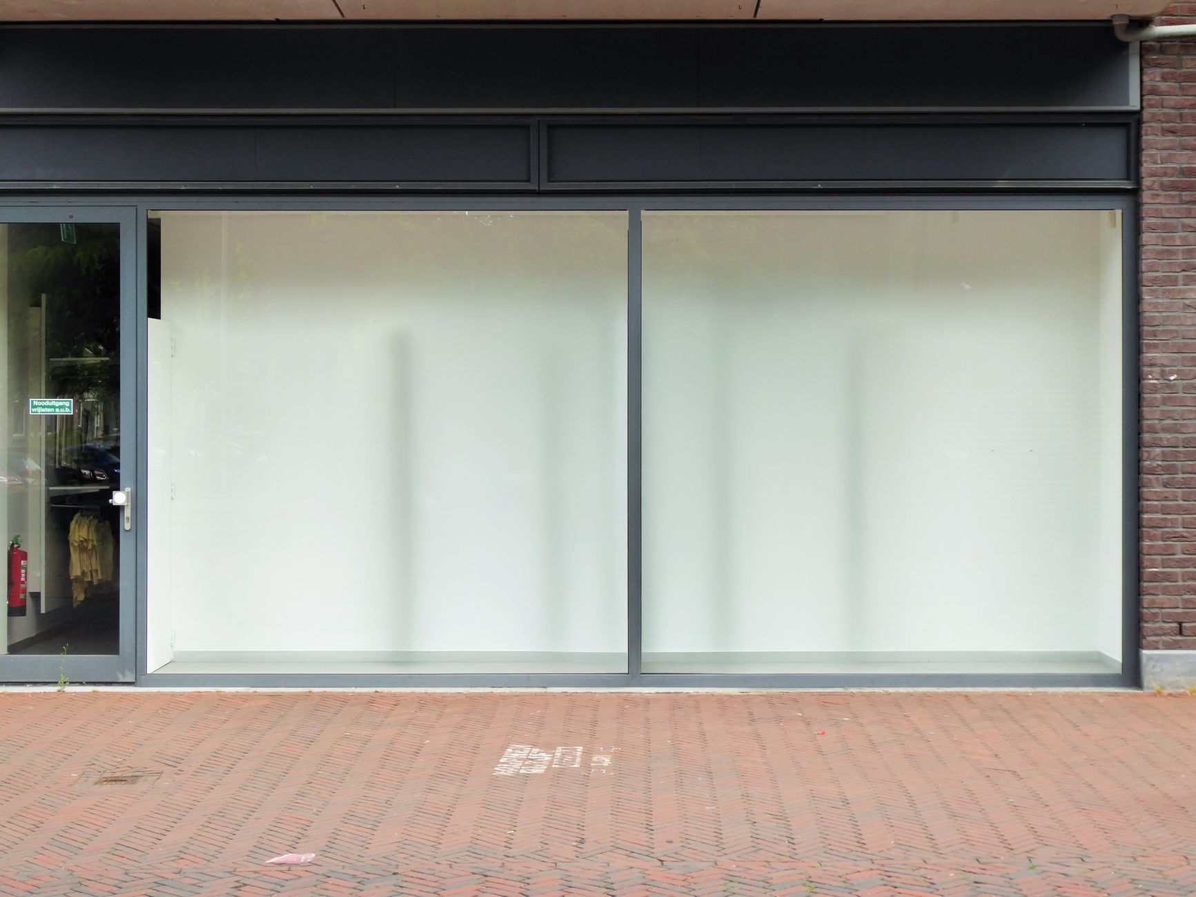 retail leasing campaign